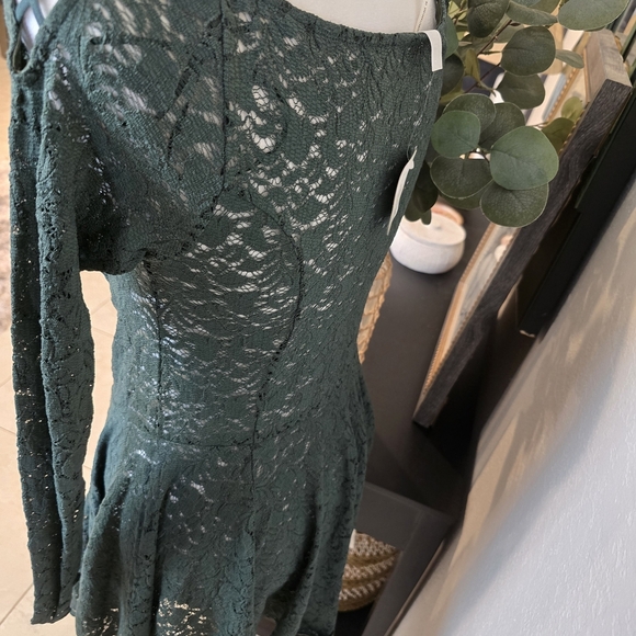 Free People Green V-Neck Fit and Flare Long Sleeve Dress - Picture 5 of 7